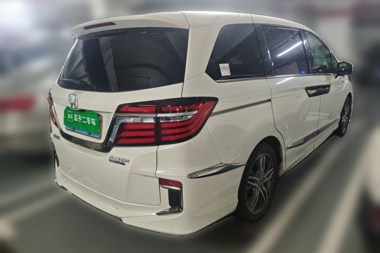 Used Honda Elysion 2019 2.0L Hybrid Supreme Edition Rear Right 45 Deg