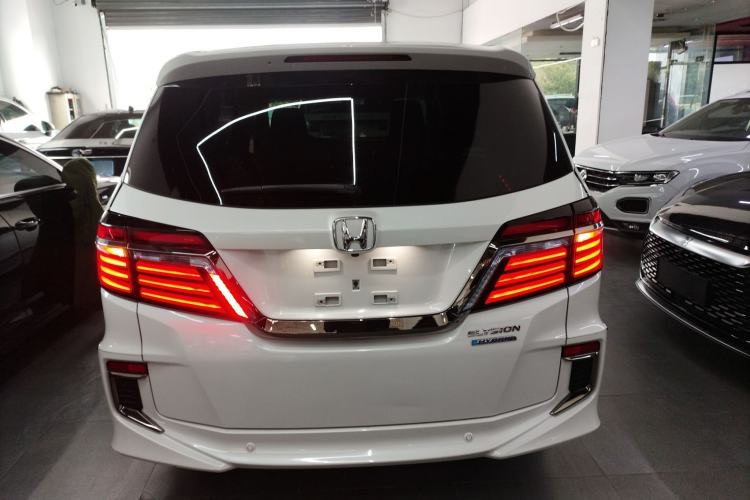 Used Honda Elysion 2019 2.0L Hybrid Luxury Edition Rear
