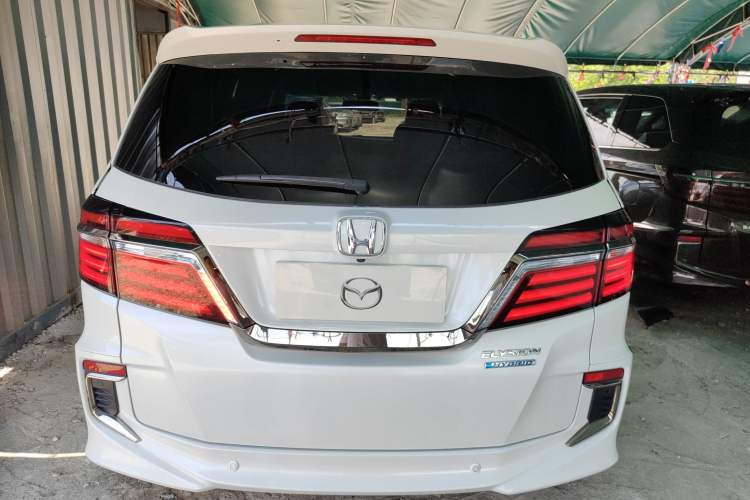 Used Honda Elysion 2019 2.0L Hybrid Luxury Edition Rear
