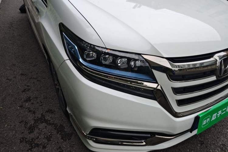 Used Honda Elysion 2019 2.0L Hybrid Luxury Edition Right Front Headlight