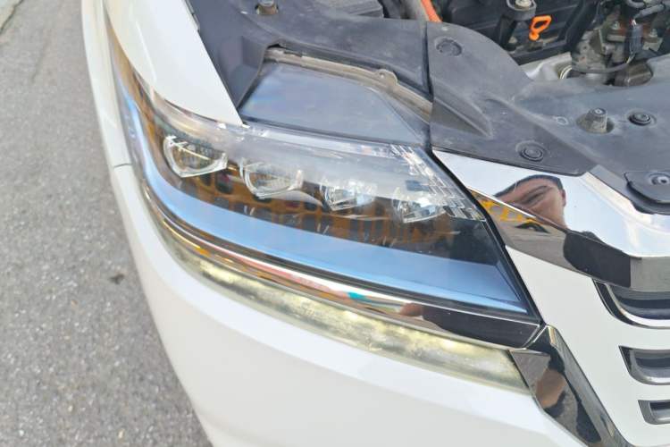 Used Honda Elysion 2019 2.0L Hybrid Luxury Edition Right Front Headlight