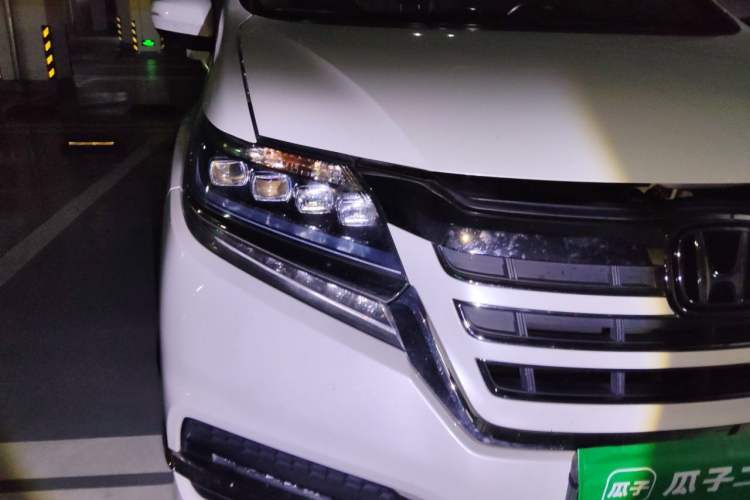 Used Honda Elysion 2019 2.0L Hybrid Luxury Edition Right Front Headlight