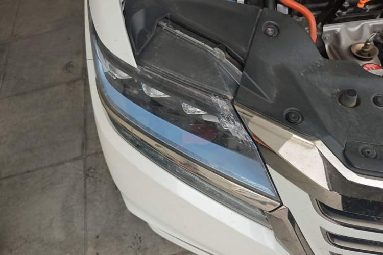 Used Honda Elysion 2019 2.0L Hybrid Luxury Edition Right Front Headlight