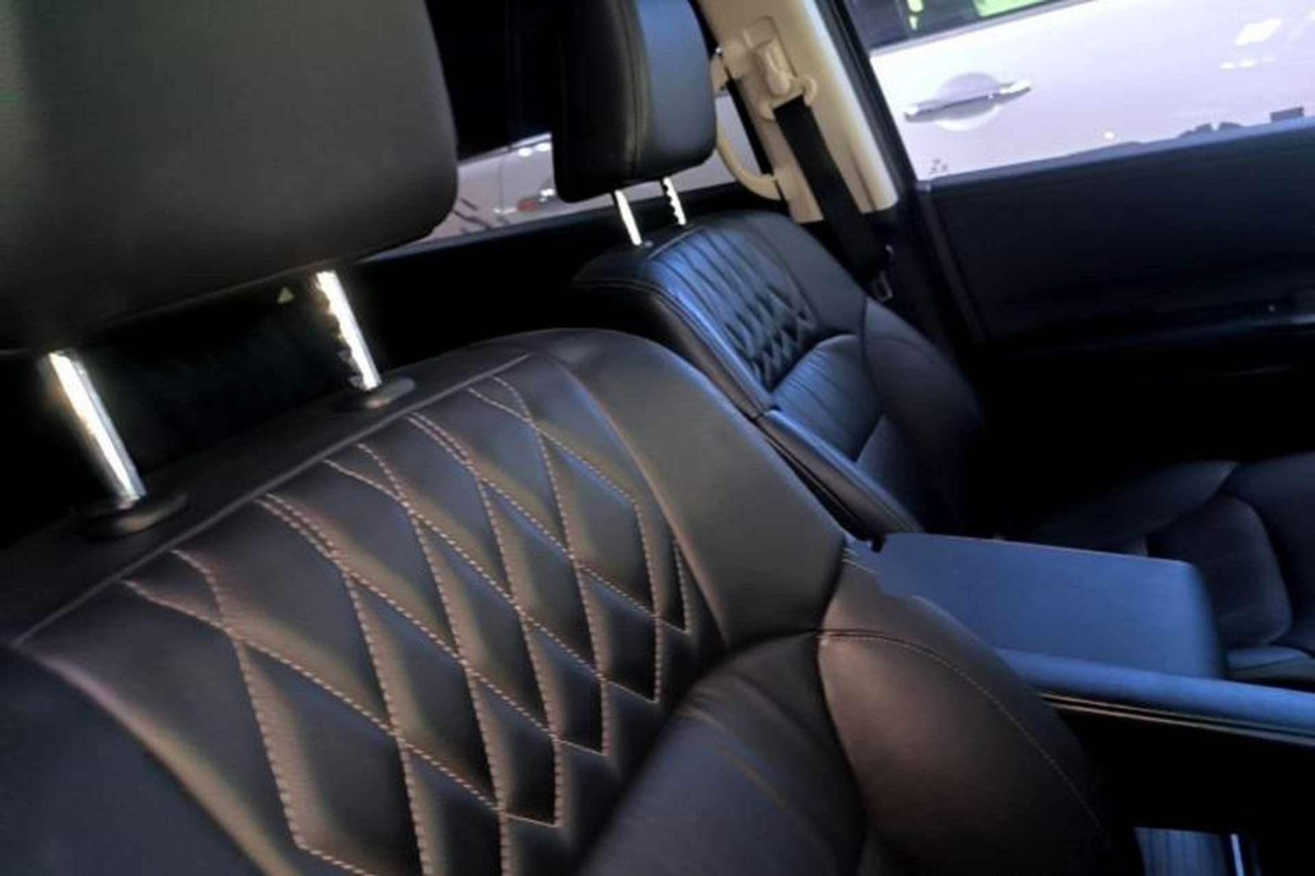 Used Honda Elysion 2019 2.0L Hybrid Supreme Edition Right Front Seat