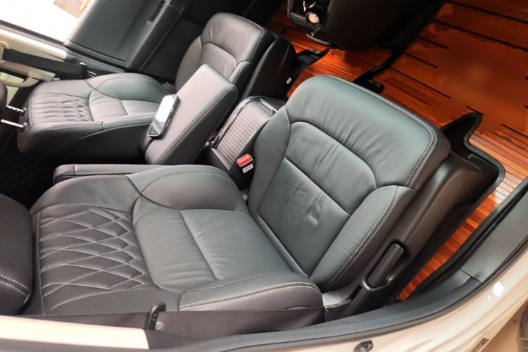 Used Honda Elysion 2019 2.0L Hybrid Supreme Edition Right Front Seat