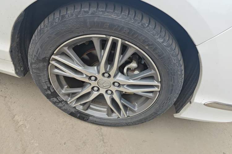 Used Honda Elysion 2019 2.0L Hybrid Supreme Edition Right Front Wheel Hub