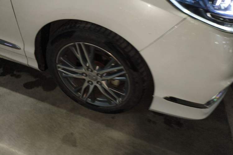 Used Honda Elysion 2019 2.0L Hybrid Luxury Edition Right Front Wheel Hub
