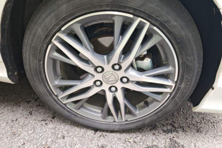 Used Honda Elysion 2019 2.0L Hybrid Luxury Edition Right Front Wheel Hub