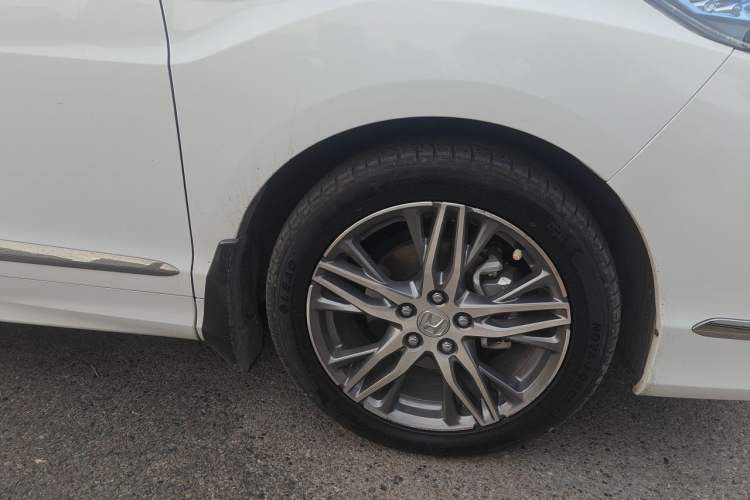 Used Honda Elysion 2019 2.0L Hybrid Luxury Edition Right Front Wheel Hub
