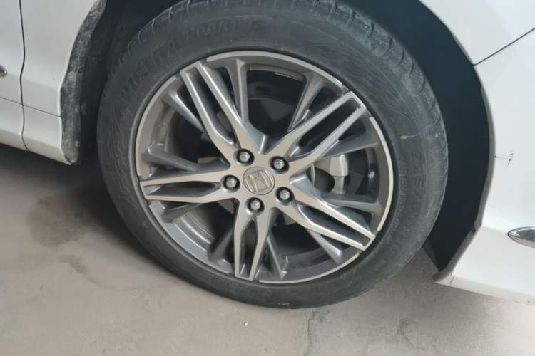 Used Honda Elysion 2019 2.0L Hybrid Luxury Edition Right Front Wheel Hub