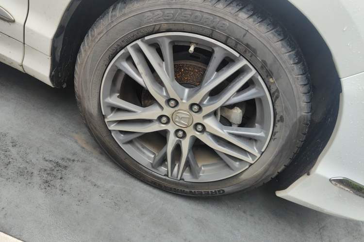 Used Honda Elysion 2019 2.0L Hybrid Luxury Edition Right Front Wheel Hub