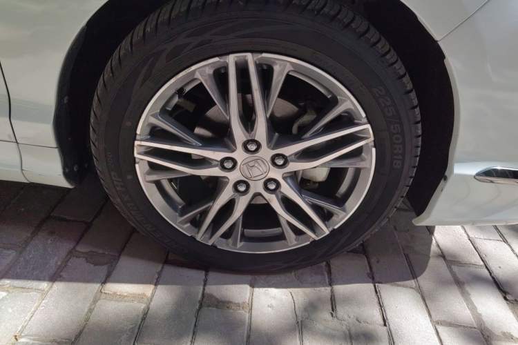 Used Honda Elysion 2019 2.0L Hybrid Comfort Edition Right Front Wheel Hub