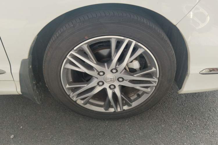 Used Honda Elysion 2019 2.0L Hybrid Luxury Edition Right Front Wheel Hub