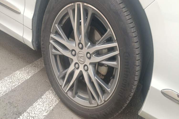 Used Honda Elysion 2019 2.0L Hybrid Luxury Edition Right Front Wheel Hub