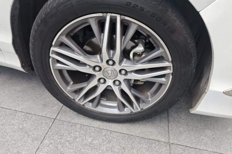 Used Honda Elysion 2019 2.0L Hybrid Luxury Edition Right Front Wheel Hub