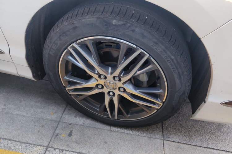 Used Honda Elysion 2019 2.0L Hybrid Luxury Edition Right Front Wheel Hub