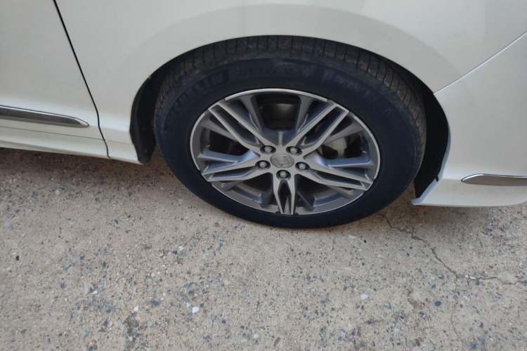 Used Honda Elysion 2019 2.0L Hybrid Luxury Edition Right Front Wheel Hub
