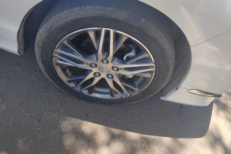 Used Honda Elysion 2019 2.0L Hybrid Luxury Edition Right Front Wheel Hub