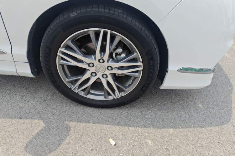 Used Honda Elysion 2019 2.0L Hybrid Supreme Edition Right Front Wheel Hub