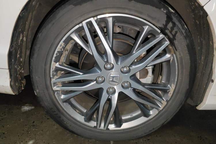 Used Honda Elysion 2019 2.0L Hybrid Luxury Edition Right Front Wheel Hub