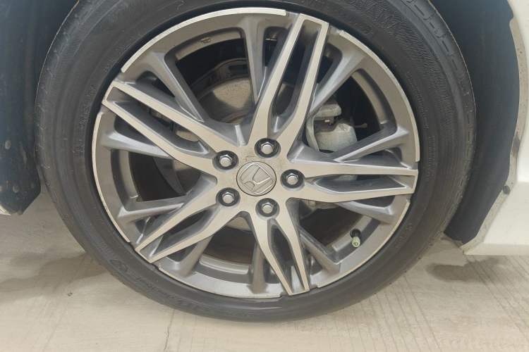 Used Honda Elysion 2019 2.0L Hybrid Luxury Edition Right Front Wheel Hub