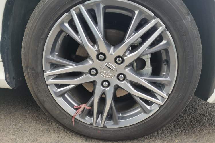 Used Honda Elysion 2019 2.0L Hybrid Luxury Edition Right Front Wheel Hub