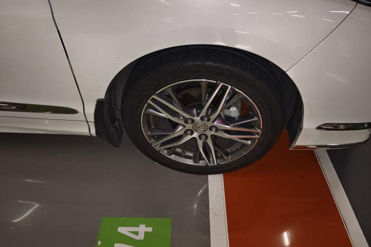 Used Honda Elysion 2019 2.0L Hybrid Luxury Edition Right Front Wheel Hub