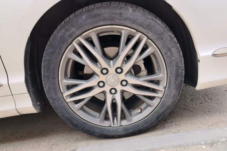 Used Honda Elysion 2019 2.0L Hybrid Luxury Edition Right Front Wheel Hub