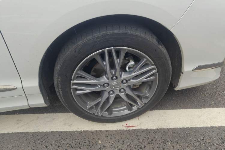 Used Honda Elysion 2019 2.0L Hybrid Luxury Edition Right Front Wheel Hub