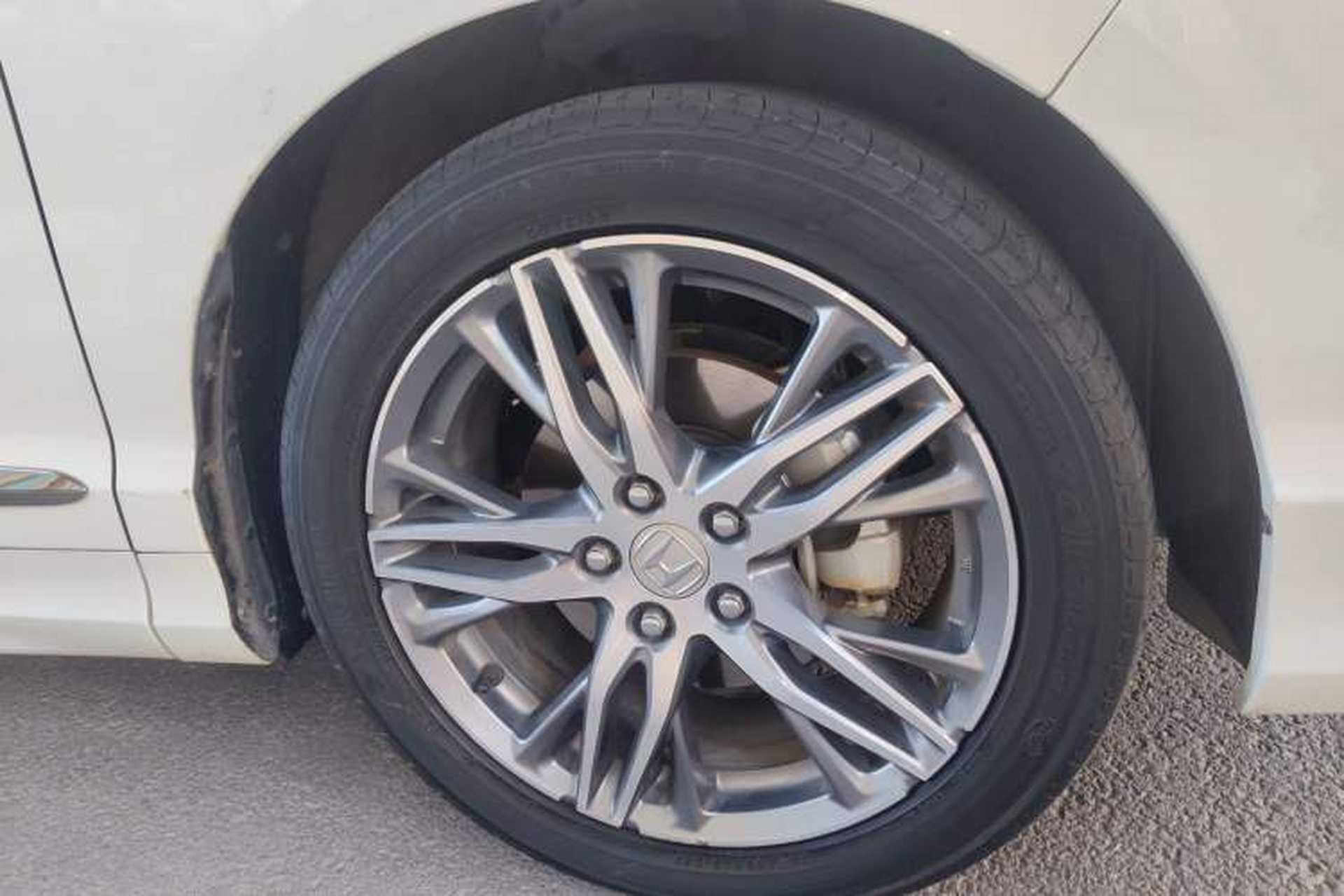 Used Honda Elysion 2019 2.0L Hybrid Luxury Edition Right Front Wheel Hub