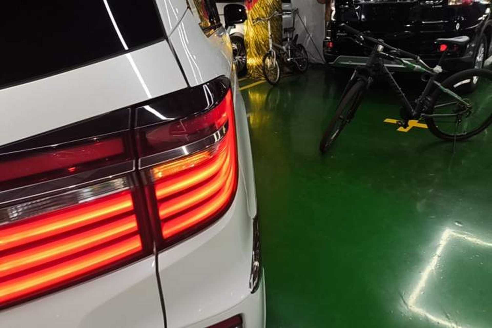 Used Honda Elysion 2019 2.0L Hybrid Luxury Edition Right Rear Taillight