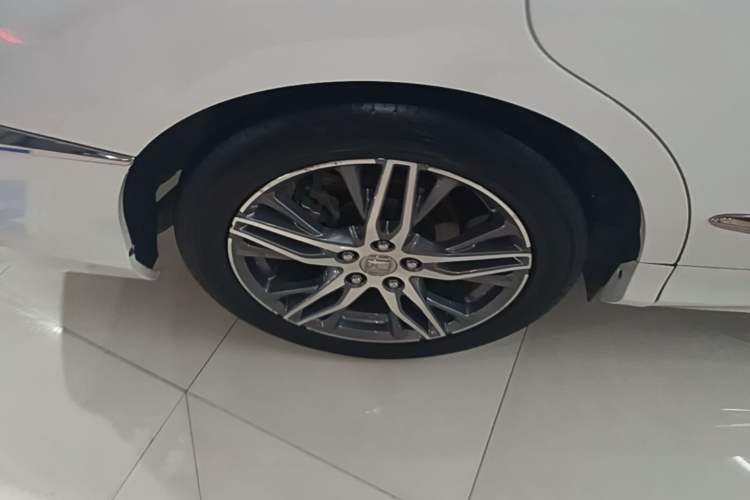 Used Honda Elysion 2019 2.0L Hybrid Luxury Edition Right Rear Wheel Hub