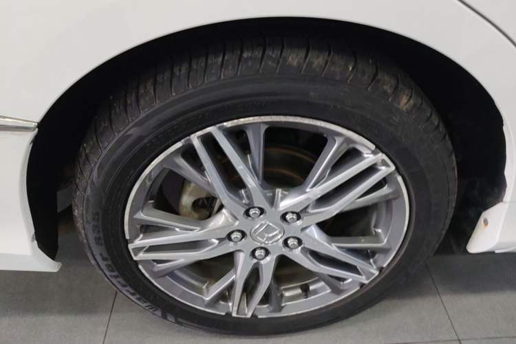 Used Honda Elysion 2019 2.0L Hybrid Luxury Edition Right Rear Wheel Hub