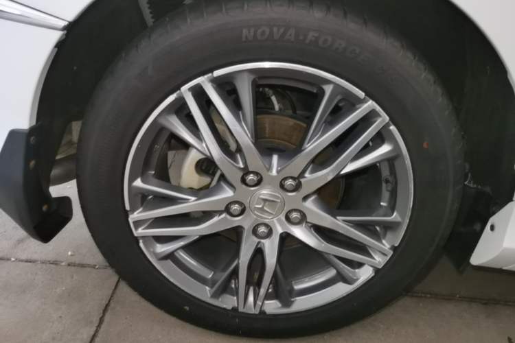 Used Honda Elysion 2019 2.0L Hybrid Luxury Edition Right Rear Wheel Hub