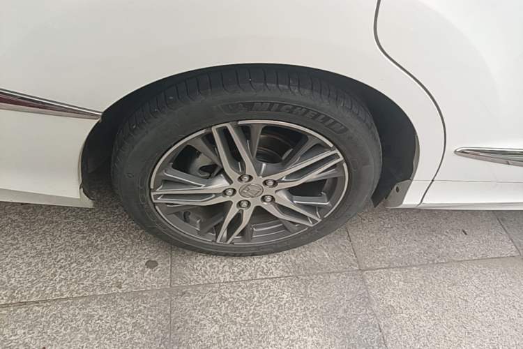Used Honda Elysion 2019 2.0L Hybrid Luxury Edition Right Rear Wheel Hub