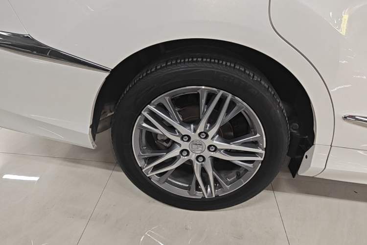 Used Honda Elysion 2019 2.0L Hybrid Supreme Edition Right Rear Wheel Hub
