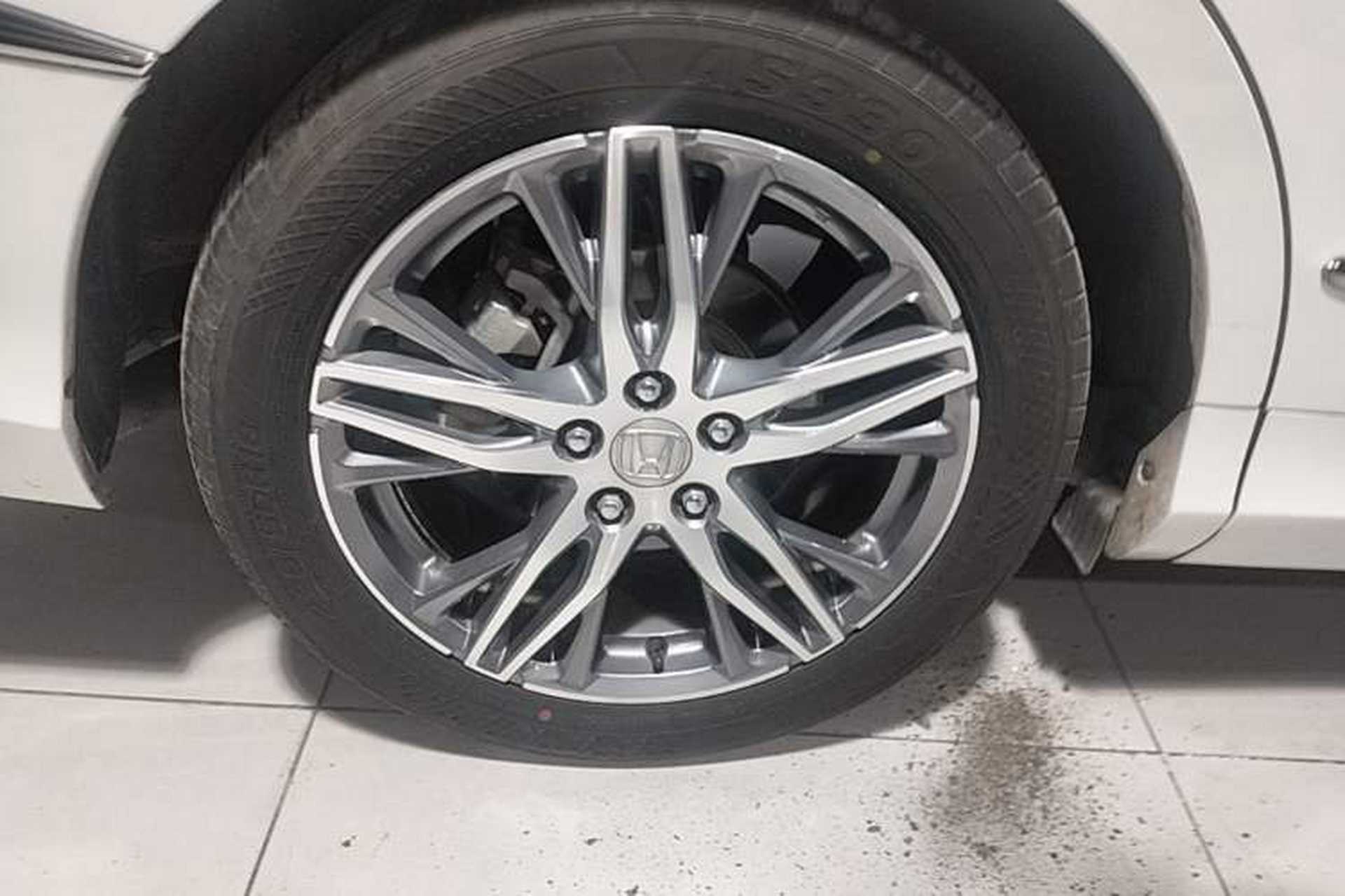 Used Honda Elysion 2019 2.0L Hybrid Luxury Edition Right Rear Wheel Hub