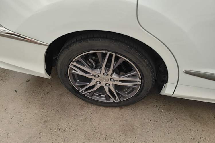 Used Honda Elysion 2019 2.0L Hybrid Luxury Edition Right Rear Wheel Hub