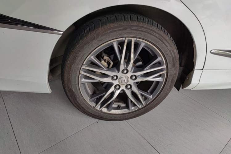 Used Honda Elysion 2019 2.0L Hybrid Supreme Edition Right Rear Wheel Hub