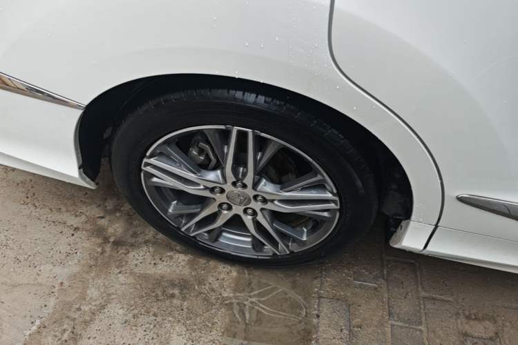 Used Honda Elysion 2019 2.0L Hybrid Luxury Edition Right Rear Wheel Hub
