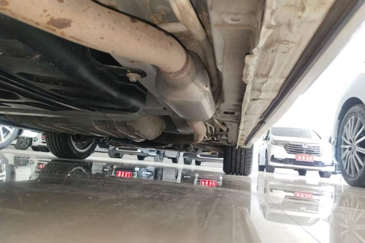 Used Honda Elysion 2019 2.0L Hybrid Comfort Edition Right Side Sill