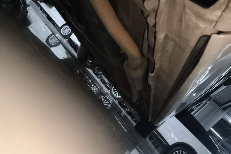 Used Honda Elysion 2019 2.0L Hybrid Luxury Edition Right Side Sill