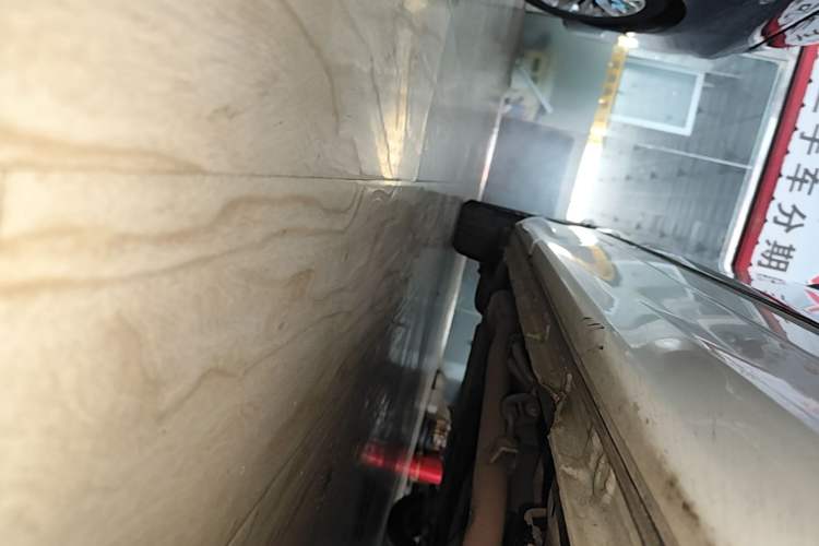 Used Honda Elysion 2019 2.0L Hybrid Luxury Edition Right Side Sill