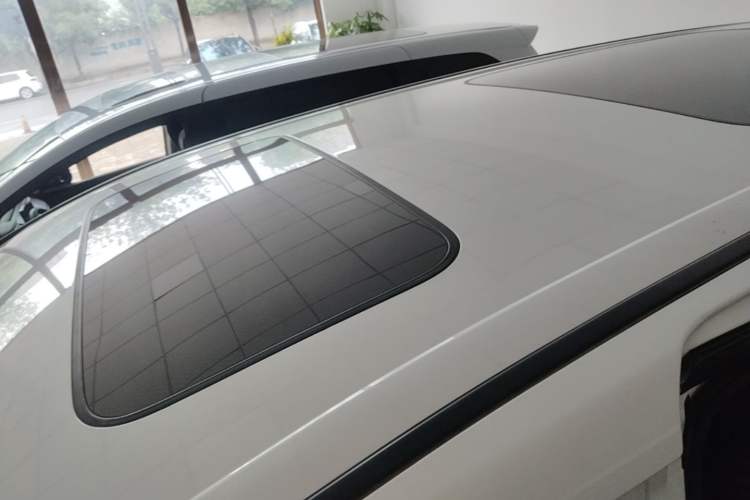 Used Honda Elysion 2019 2.0L Hybrid Comfort Edition Roof