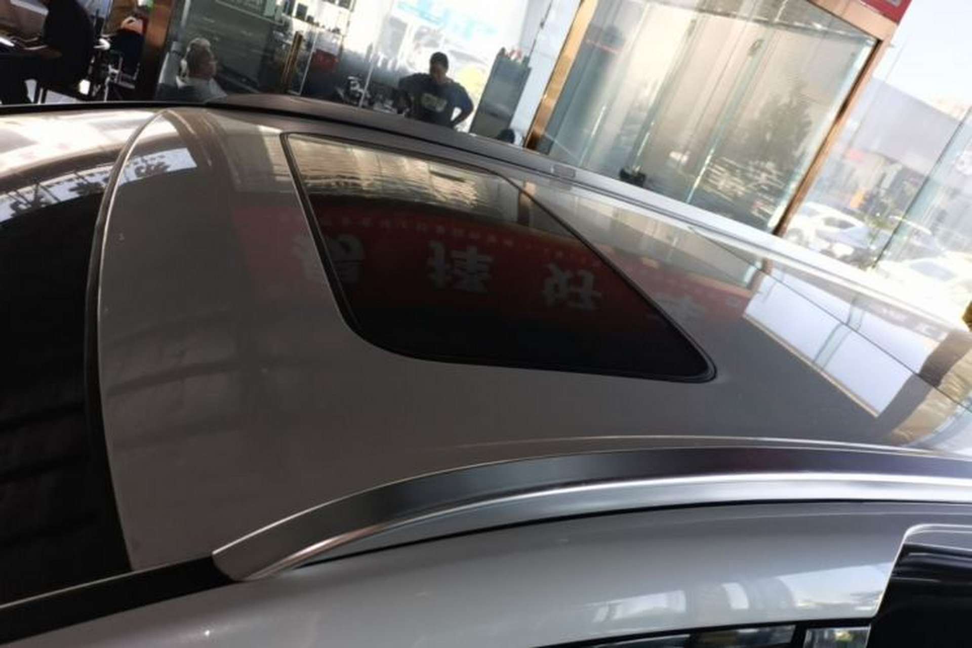Used Honda Elysion 2019 2.0L Hybrid Luxury Edition Roof