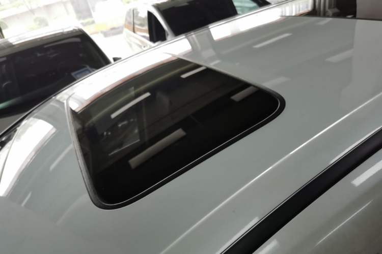 Used Honda Elysion 2019 2.0L Hybrid Luxury Edition Roof