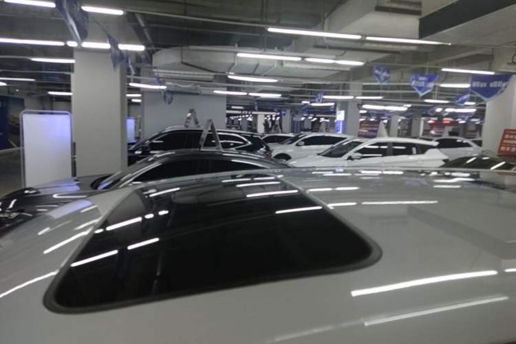 Used Honda Elysion 2019 2.0L Hybrid Comfort Edition Roof