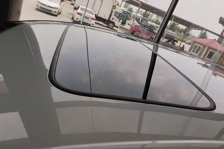 Used Honda Elysion 2019 2.0L Hybrid Luxury Edition Roof