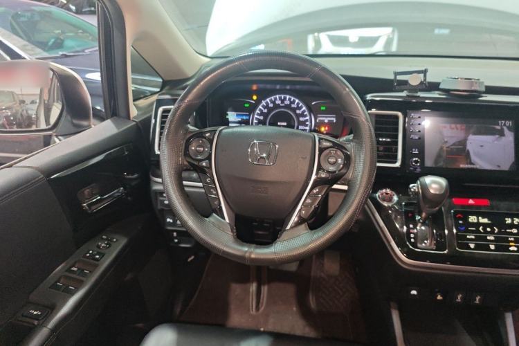 Used Honda Elysion 2019 2.0L Hybrid Luxury Edition Steering Wheel