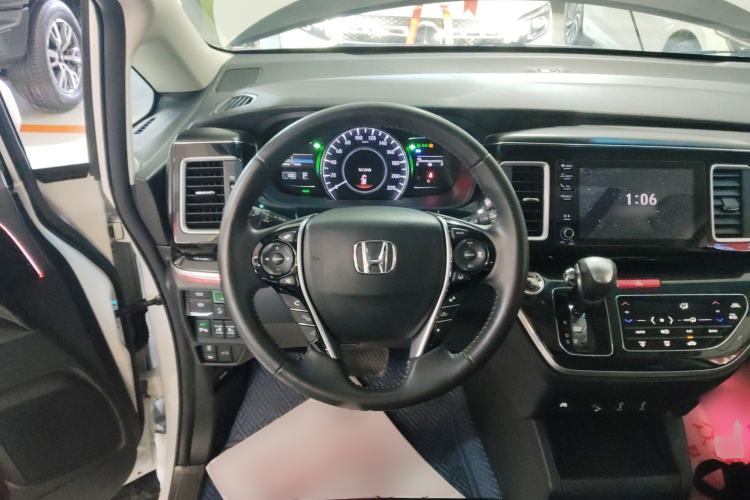 Used Honda Elysion 2019 2.0L Hybrid Luxury Edition Steering Wheel